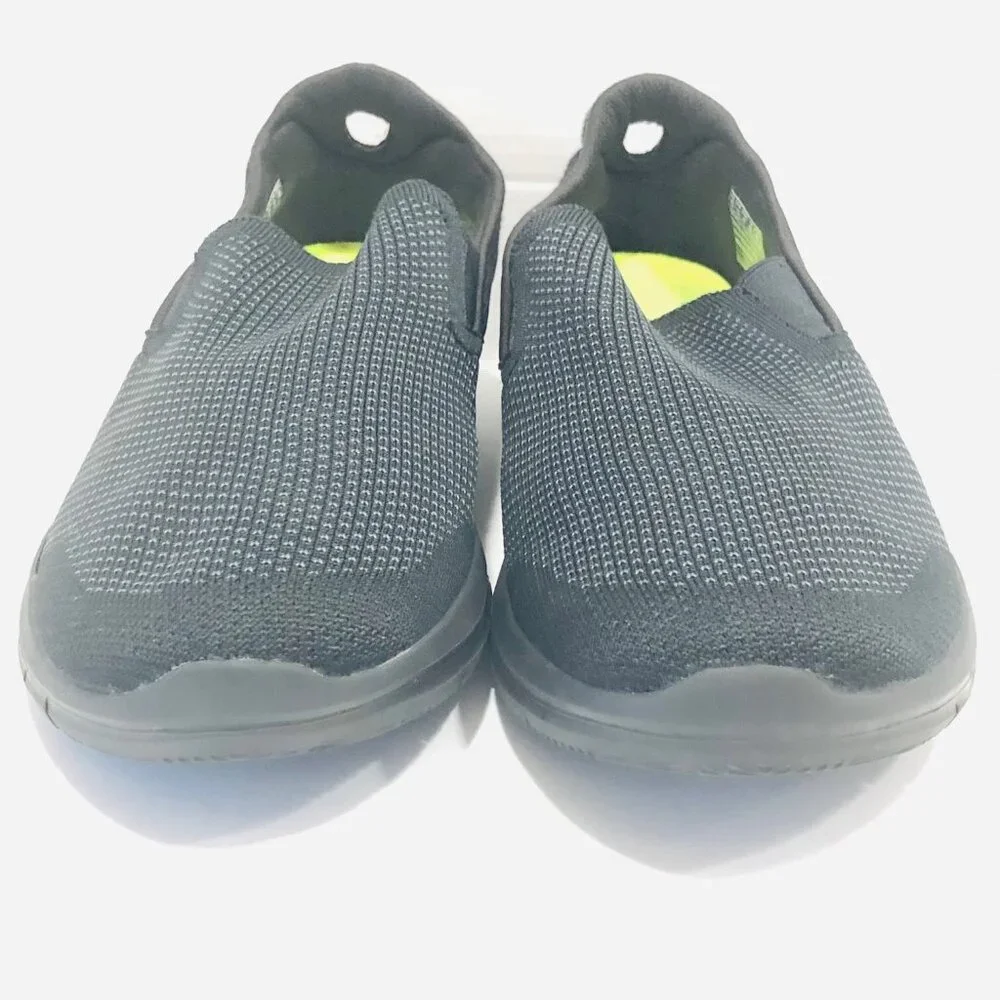 Skechers GO FLEX Knit Shoes Mens 13 GoGa Max Black Mesh Slip‎ On Walking
